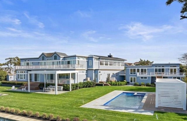 LBI Beach Haven Waterfront Estate/Resort! Gated-Pool-Hot Tub-Boat Dock! Luxury!