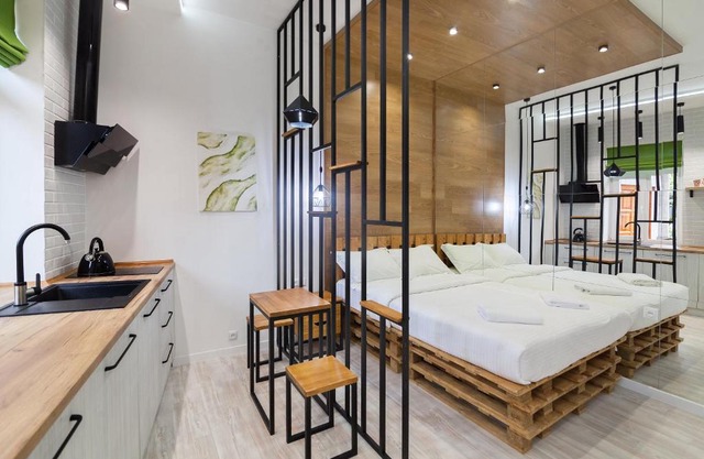 LEOGRAND Loft-studio on Tamanska 8