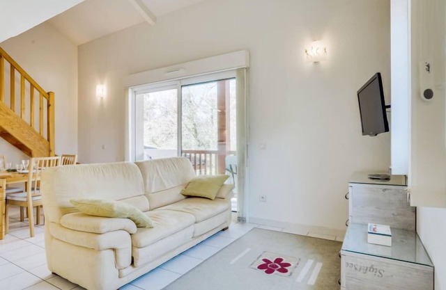 Les écureuils by Interhome