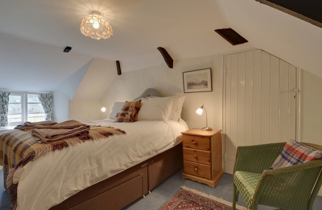 Lew Quarry Cottage, Lewdown