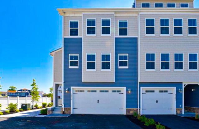 Lighthouse View -- 39010 Beacon Drive B1