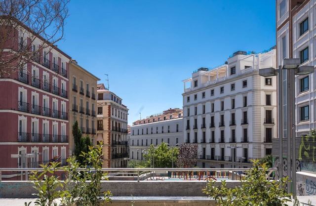Limehome Madrid C. de Fomento