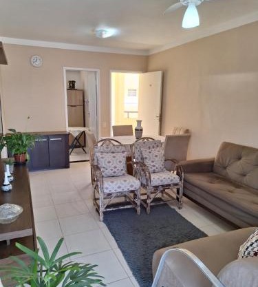 Lindo apto 3 qtos, a 350 mtrs praia da enseada com serviço de praia e portaria 24 hrs próx casa grande hotel, hipermercados, farmácias bancos