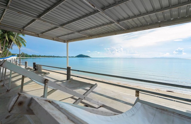 Lipa Bay Residence