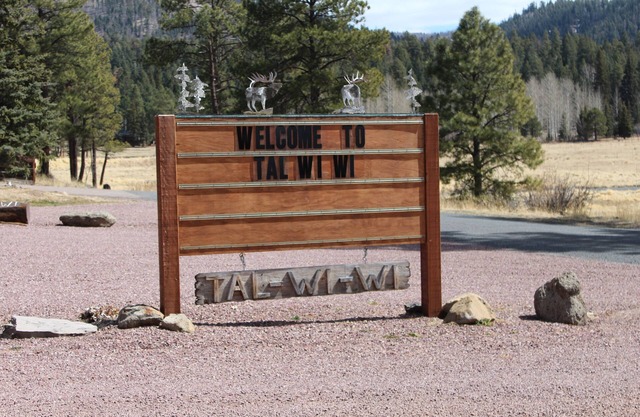 Located in beautiful Alpine, AZ at the historic Tal-wi-wi lodge.
