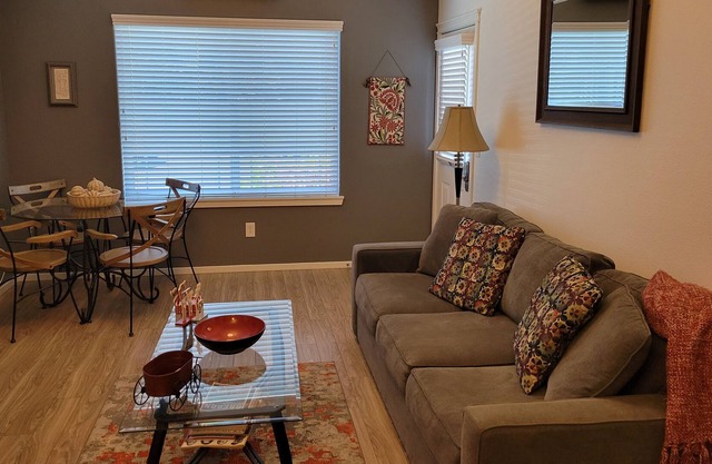 Location! Walk To Downtown And Old Mill - One Bedroom One Block From The River