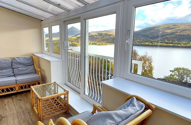 Loch Rannoch Highland Club Red Deer Lodge 02