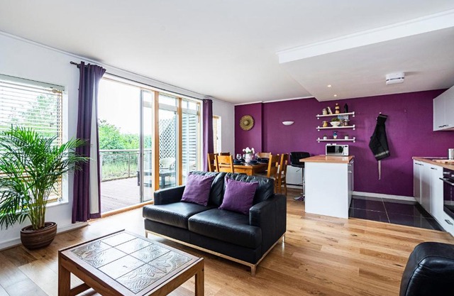 London O2 arena, ExCel AMAZING WATERFRONT APARTMENT