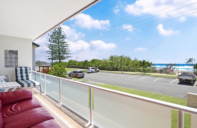 Longbeach 5 - Bilinga/ North Kirra Beachfront