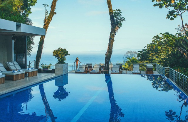 Los Altos Resort