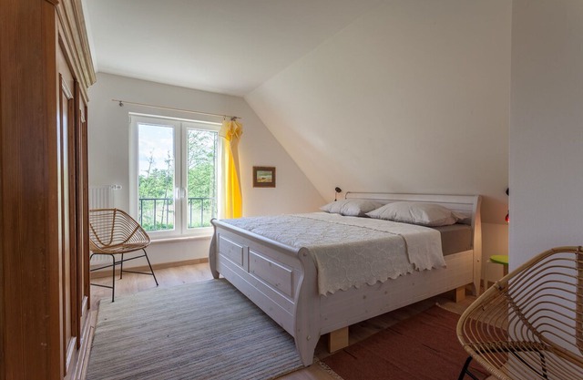 Lots of space for large families and groups on two floors