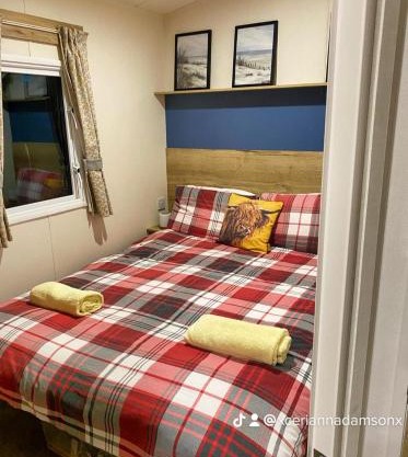 Lovely 2-Bed Chalet in Prestatyn
