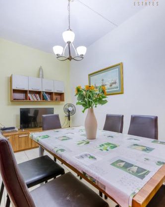 Lovely 2BR Apt in the Historical town of Bormla by 360 Estates