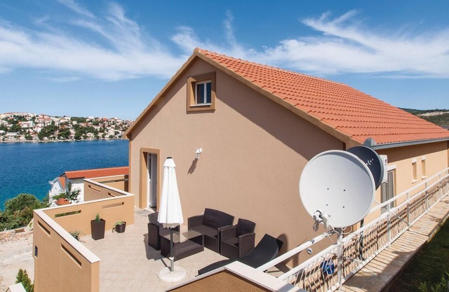 Lovely apartment in Zatoglav
