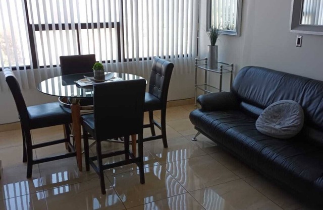 Lovely condo with AC in vibrant Tijuana Excellent location main avenue SAFE
