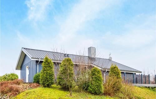 Lovely Home In Hadsund With Kitchen
