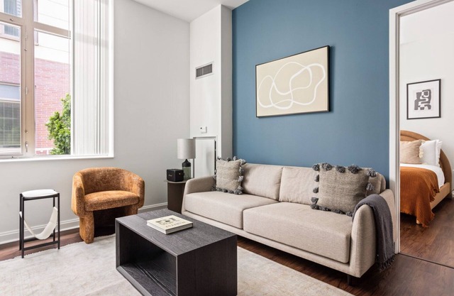 Lovely Kendall Square 1BR w/Concierge & Gym, steps to MIT, by Blueground