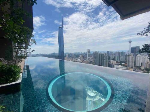 Lucentia Residence Stylish Stay Near Attractions