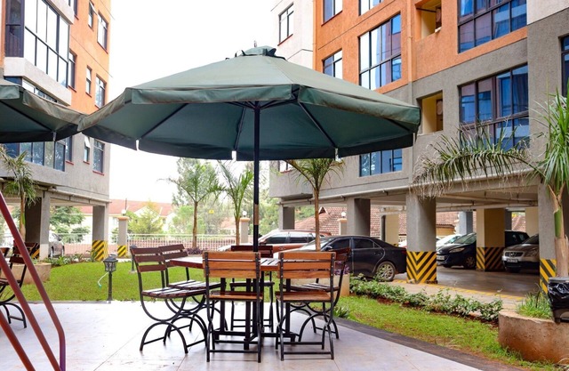 Lux Suites Kileleshwa Business Apartments