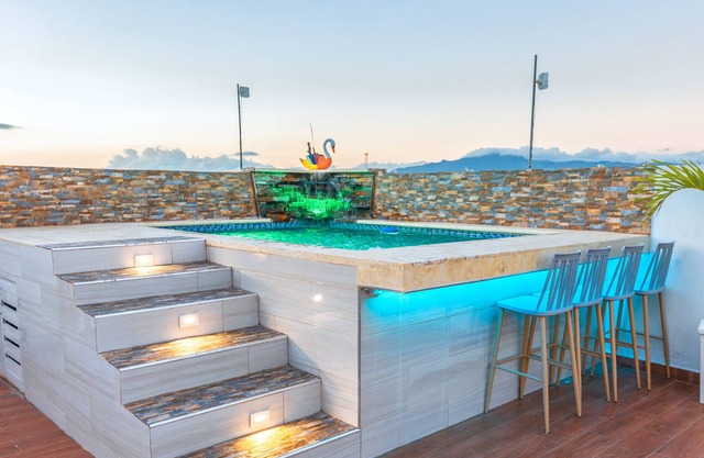 Luxury Condo, with private terrace and jacuzzi Sanntiago Dominican Republic