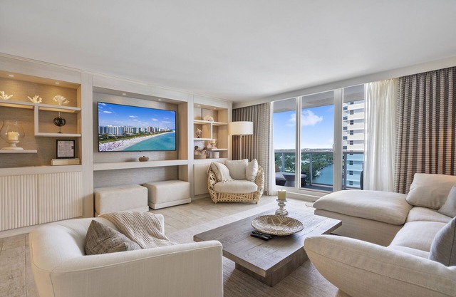 Luxurious 3/3 Ocean View Condo 1107 - Located at 1 Hotel & Homes South Beach