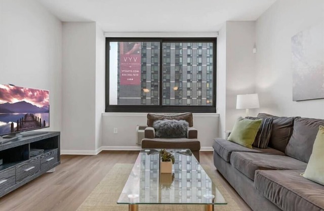 Luxury 1BR | Heart of Jersey City | Upscale Amenities | by GLS
