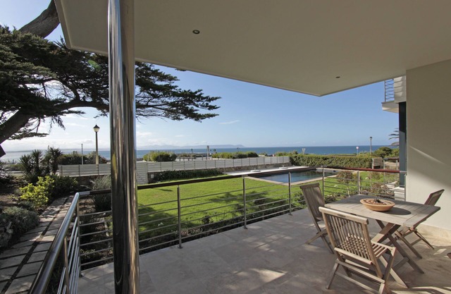 Hermanus Beach Club 