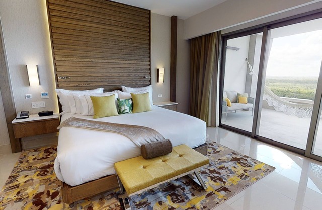 Luxury Resort Two Bedroom Suite on the Beach