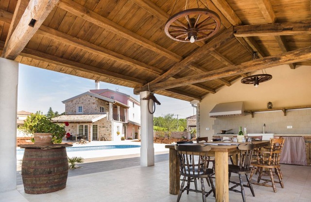 Luxury villa Lemaliante with pool, sauna and whirlpool