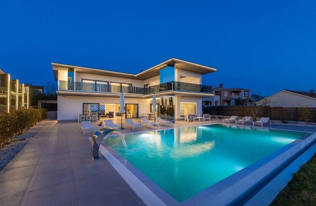 Luxury villa Nimai Star with pool and sea view in Istria