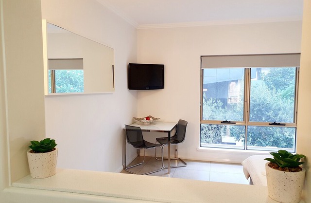 M4 Studio Apartment on Malcolm Street