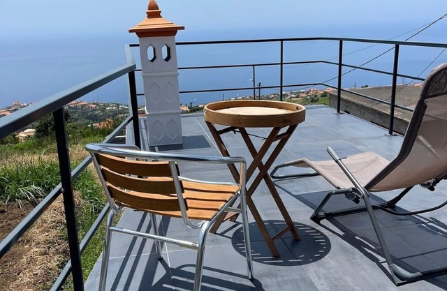 Madeira vacation home with beautiful sea views