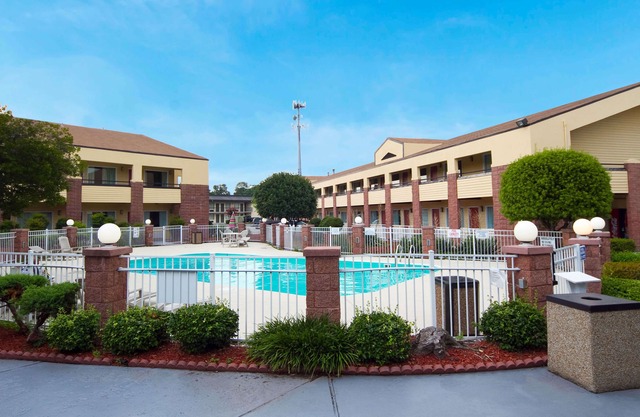 Magnuson Hotel Virginia Beach
