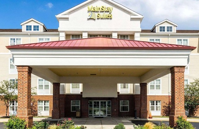 MainStay Suites Dover