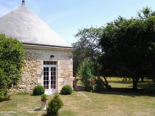Maison de caractère XVIIIe avec jardin privatif près d'Azay-le-Rideau, idéale pour randonnées et famille - FR-1-381-20