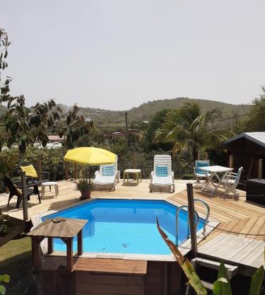 Maison de charme a Sainte Anne + piscine