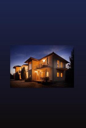 Maja apartmanhàz