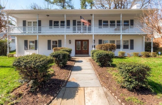 Majestic Residence, Theater, Gym - 5 miles from DC