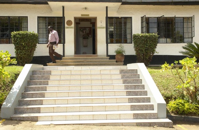 MAKERERE UNIVERSITY GUEST HOUSE