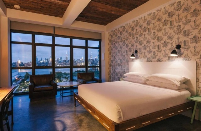 Manhattan Skyline l Wythe Hotel l King Room with a View