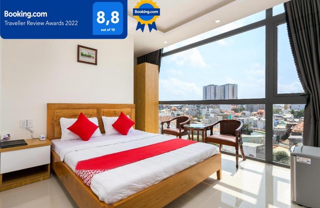 Marine Hotel & Apartment