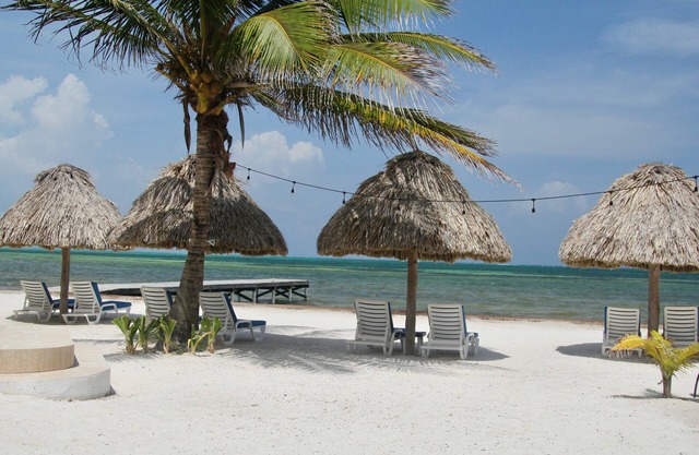 Mata Rocks Resort