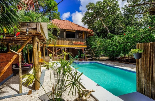 Matambú Ranchita: Charming & Rustic w/Shared Pool