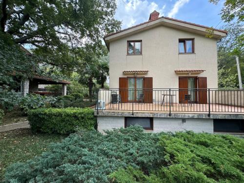 Mates house in Tribalj - 3 bedroom house