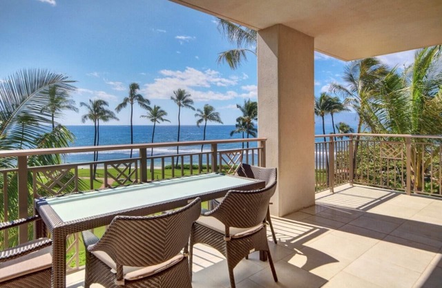 Maui Resort Rentals: Hyatt Residence Club – 3BR Oceanfront Lower Floor VIlla