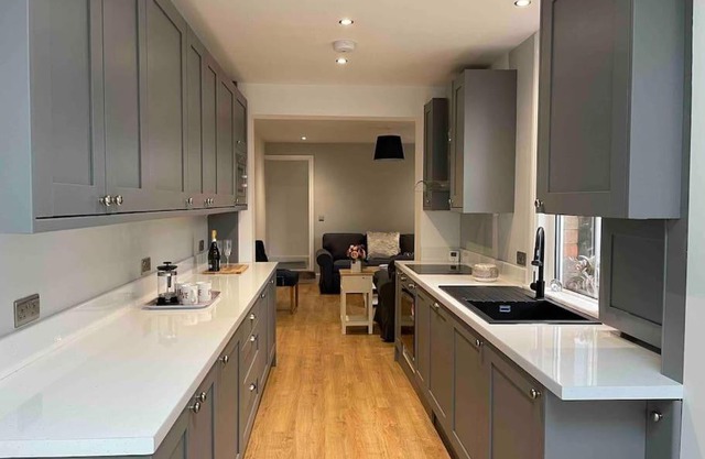 May cottage in Stratford Upon Avon