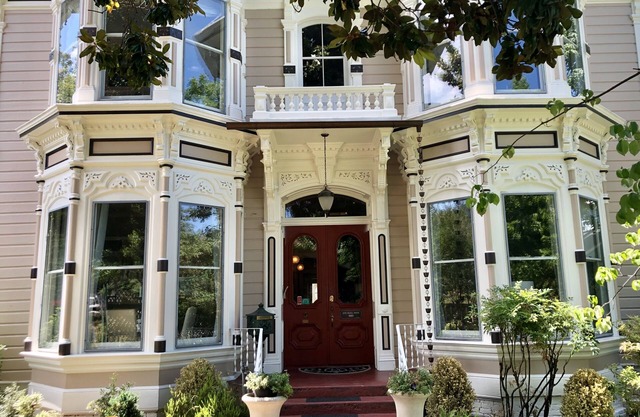 McCall House Boutique Inn