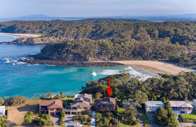 McKenzies Clifftop on Illabunda Drive