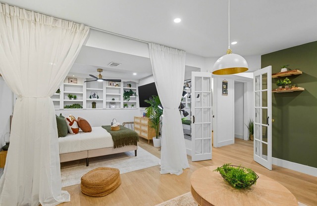 MD Pulse 4BR Home | Garden Views & Family Retreat Near DC
