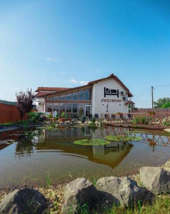 Megnyugtat-lak Apartmanház
